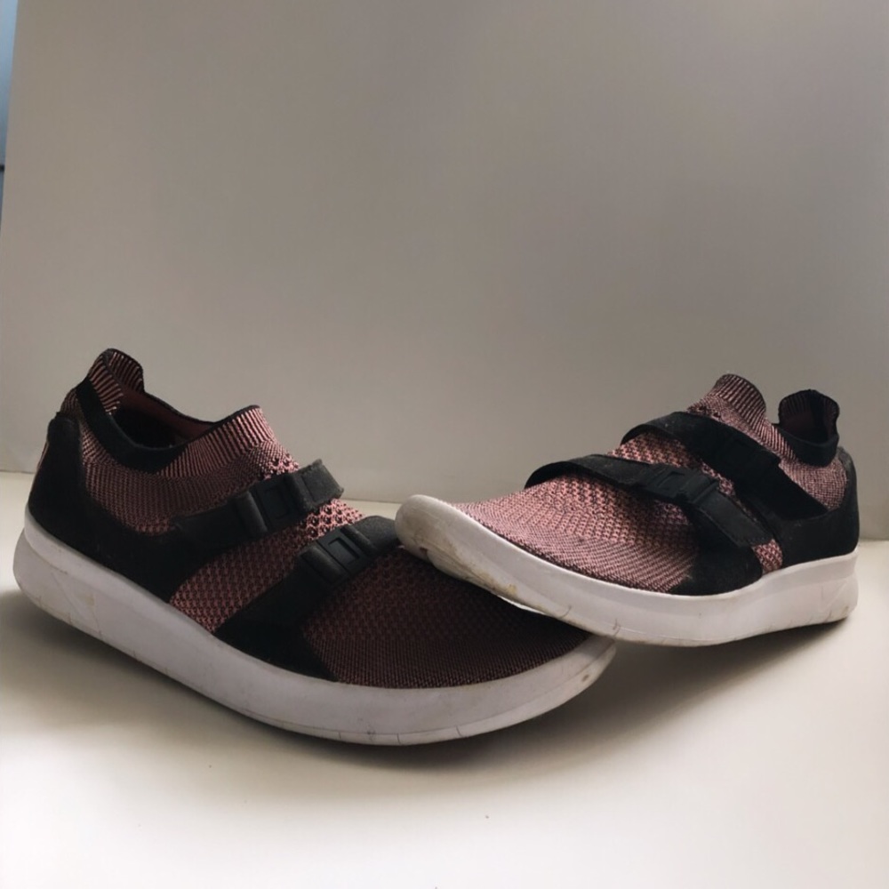 Nike AIR slip on’s with 2 straps